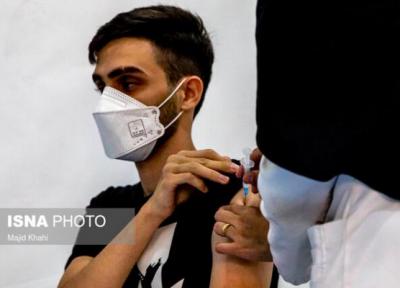 استقرار مراکز واکسیناسیون سیار در میادین اصلی تبریز به وسیله عوامل اورژانس