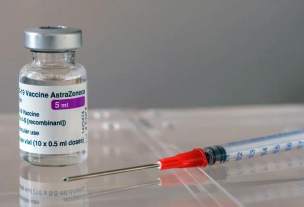 دستورالعمل تزریق دوز سوم واکسن؛ چه کسانی می توانند آسترازنکا بزنند؟