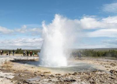 ایسلند سرزمین آتشفشان ها و آبشارها