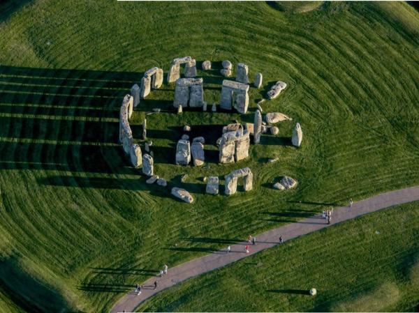 استون هنج ، معمای حل نشده stonehenge چیست